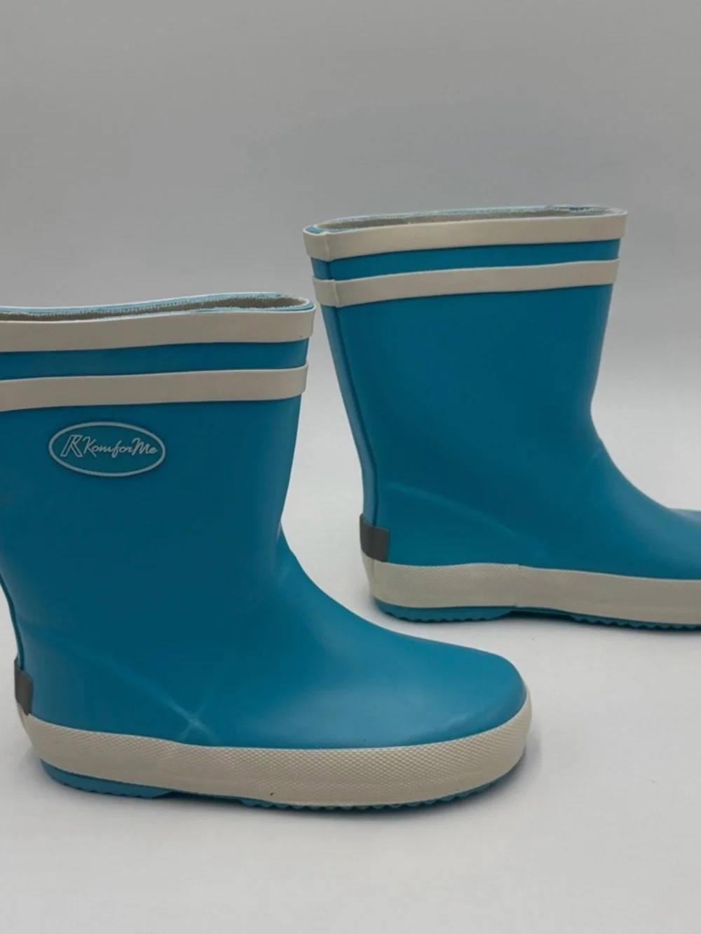 Kids Blue Rain Boots with Cream Trim Size 10